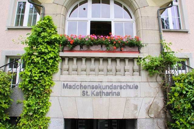 Ist das Schulkonzept der Mädchensekundarschule St. Katharina zeitgemäss oder veraltet?