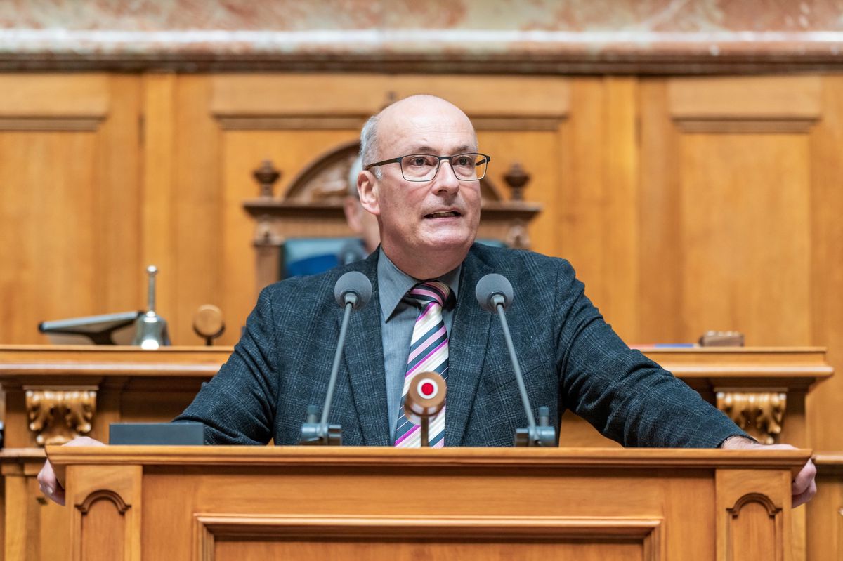 Markus Ritter de Die Mitte prenant la parole lors de l'ouverture de la 52ème législature au Bundeshaus pour la session d'hiver le 07.12.2023.