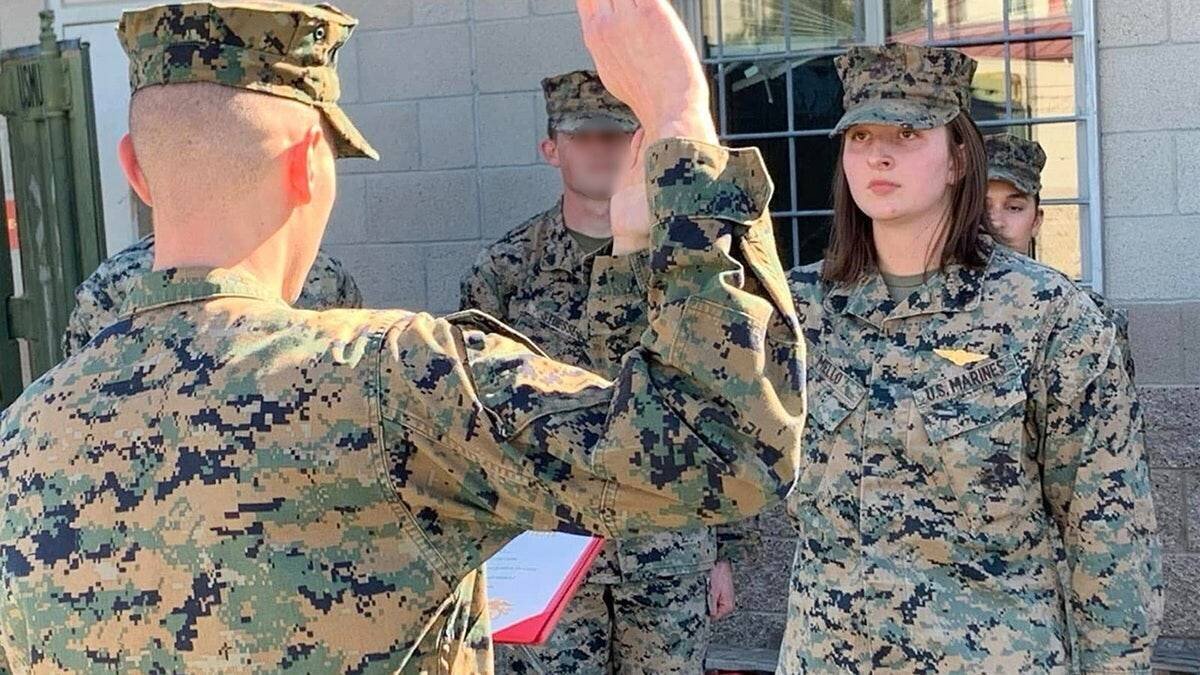 Jessie Mello lors de ses funérailles