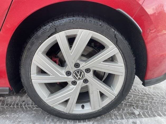 VW Golf GTI - Equipements