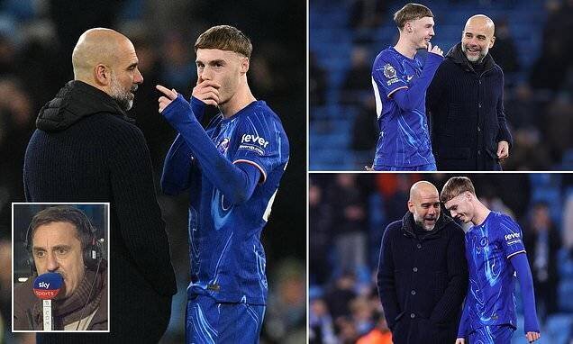 Cole Palmer et Pep Guardiola sur le terrain