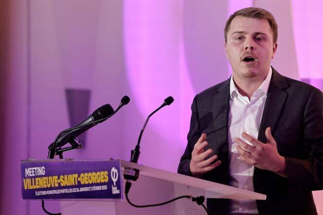 Le député La France insoumise du Val-de-Marne, Louis Boyard, lors de son meeting de campagne pour la municipale anticipée, à Villeneuve-Saint-Georges (Val-de-Marne), le 23 janvier 2025.