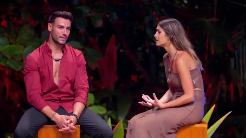 Alba, destrozada tras la respuesta de Gerard en su hoguera de confrontación: 'Me quiero más a mí'