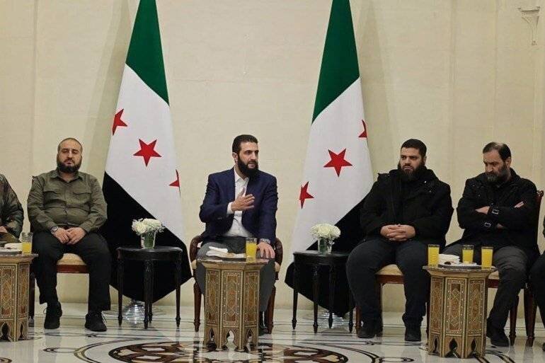 Réunion des leaders de factions révolutionnaires