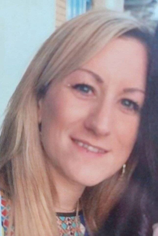 Sarah Mayhew, 38 ans, dont les restes ont été trouvés dans Rowdown Fields, New Addington, au sud de Londres.