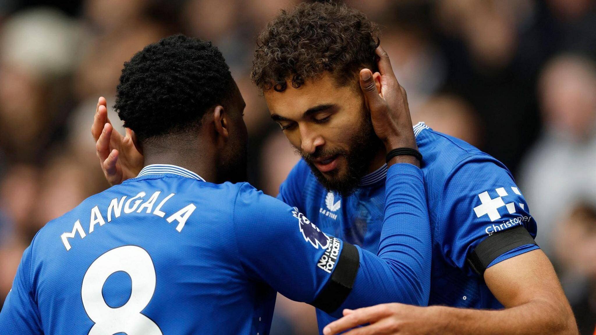 Orel Mangala et Dominic Calvert-Lewin d'Everton