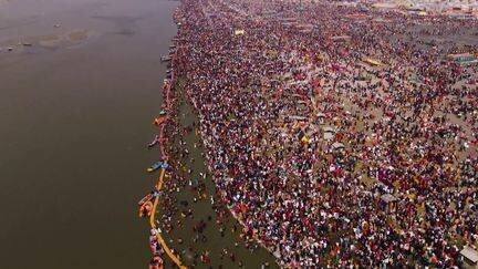 Inde : le pèlerinage de Kumbh Mela bat tous les records