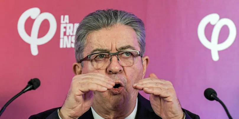 Vous ne saurez pas ce que Mélenchon a dit à ses partisans vendredi lors d'une réunion publique à l'université du Mirail à Toulouse : Le Point a été empêché d'y assister.