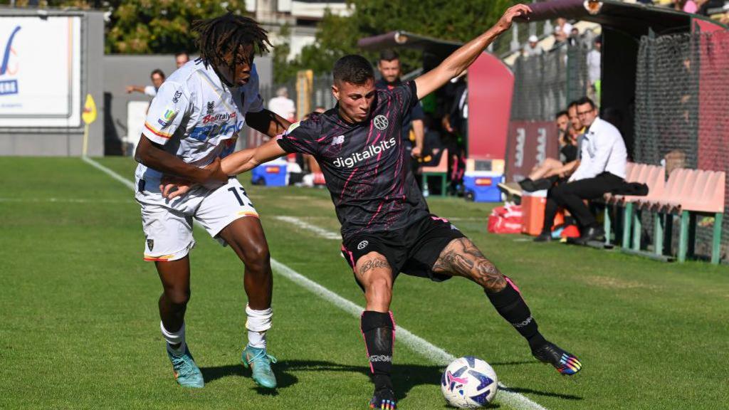 Patrick Dorgu en action avec les moins de 19 ans de Lecce