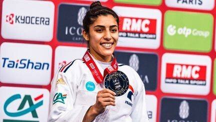 La Française Shirine Boukli a décroché l'argent en -48kg au Paris Grand Slam de judo, le 1er février 2025. (ALEXANDRE MARTINS / ALEXANDRE MARTINS)