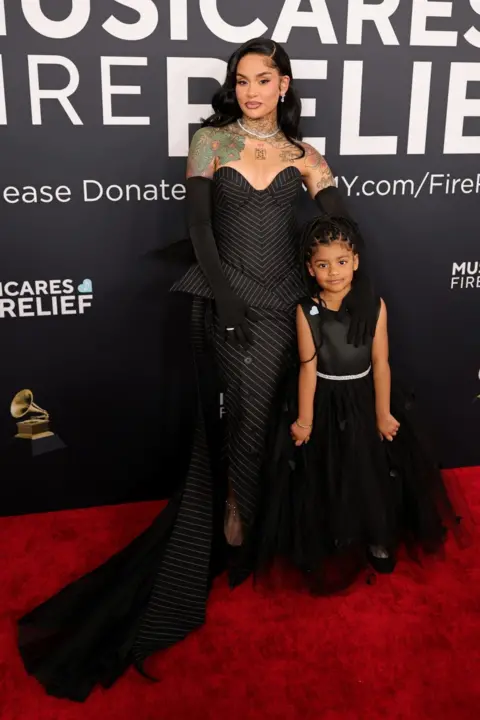 Kehlani et sa fille sur le tapis rouge