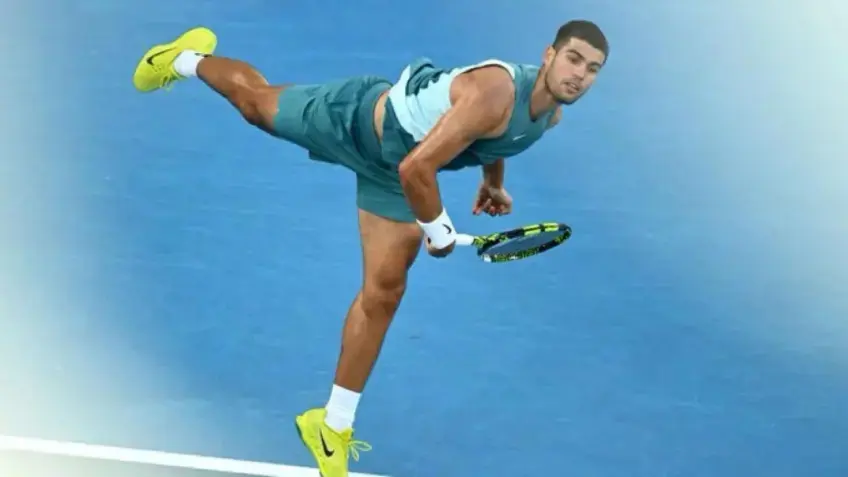 Carlos Alcaraz's serve