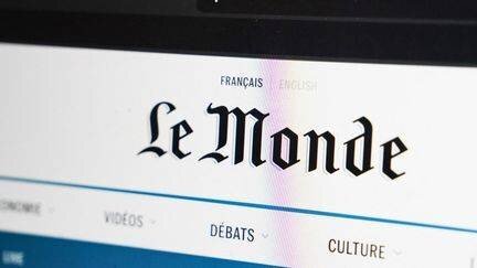 Le site du journal 'Le Monde', le 12 septembre 2023, consulté sur un ordinateur à Paris. (FIORA GARENZI / HANS LUCAS / AFP)