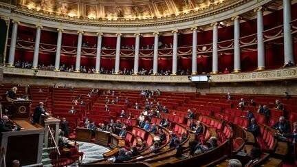 Les députés sur les bancs de l'Assemblée nationale, le 5 février 2025.
