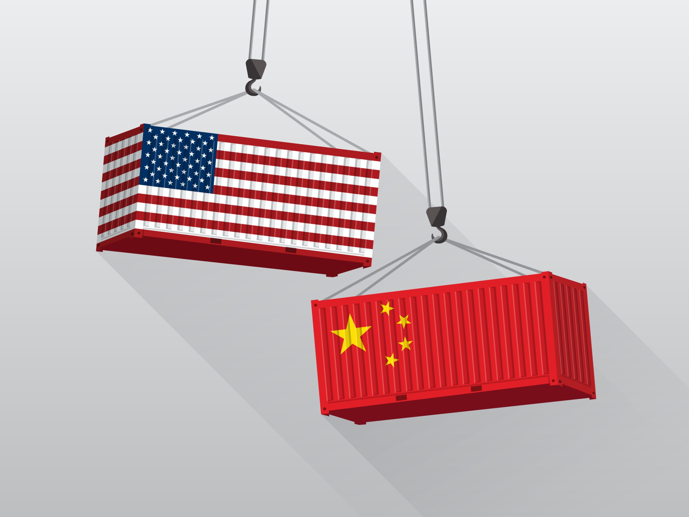 Concept de guerre commerciale entre les États-Unis et la Chine, une grue de port soulève deux conteneurs de marchandises.