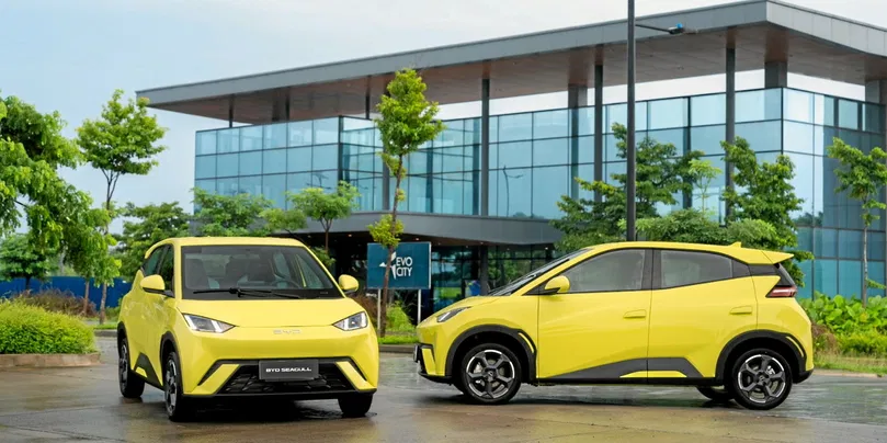 La version européenne produite en Hongrie devrait être légèrement allongée et pourra accueillir deux types de batterie.