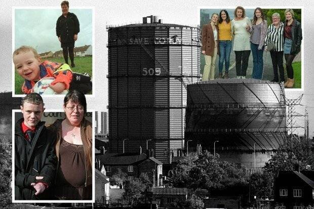 Collage de photos et un gazomètre avec les mots 'Save Corby' et 'SOS' peints dessus.