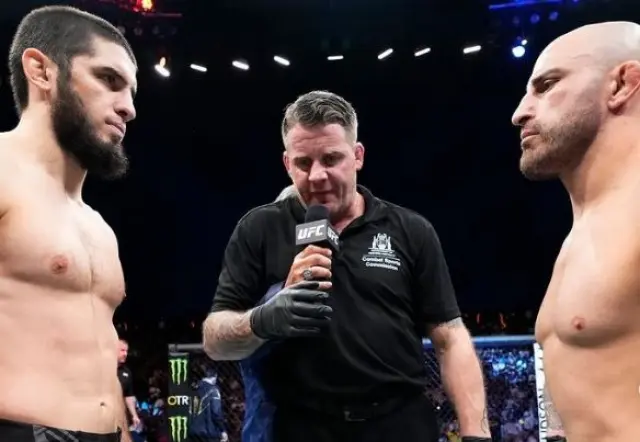 Islam Makhachev et Alexander Volkanovski