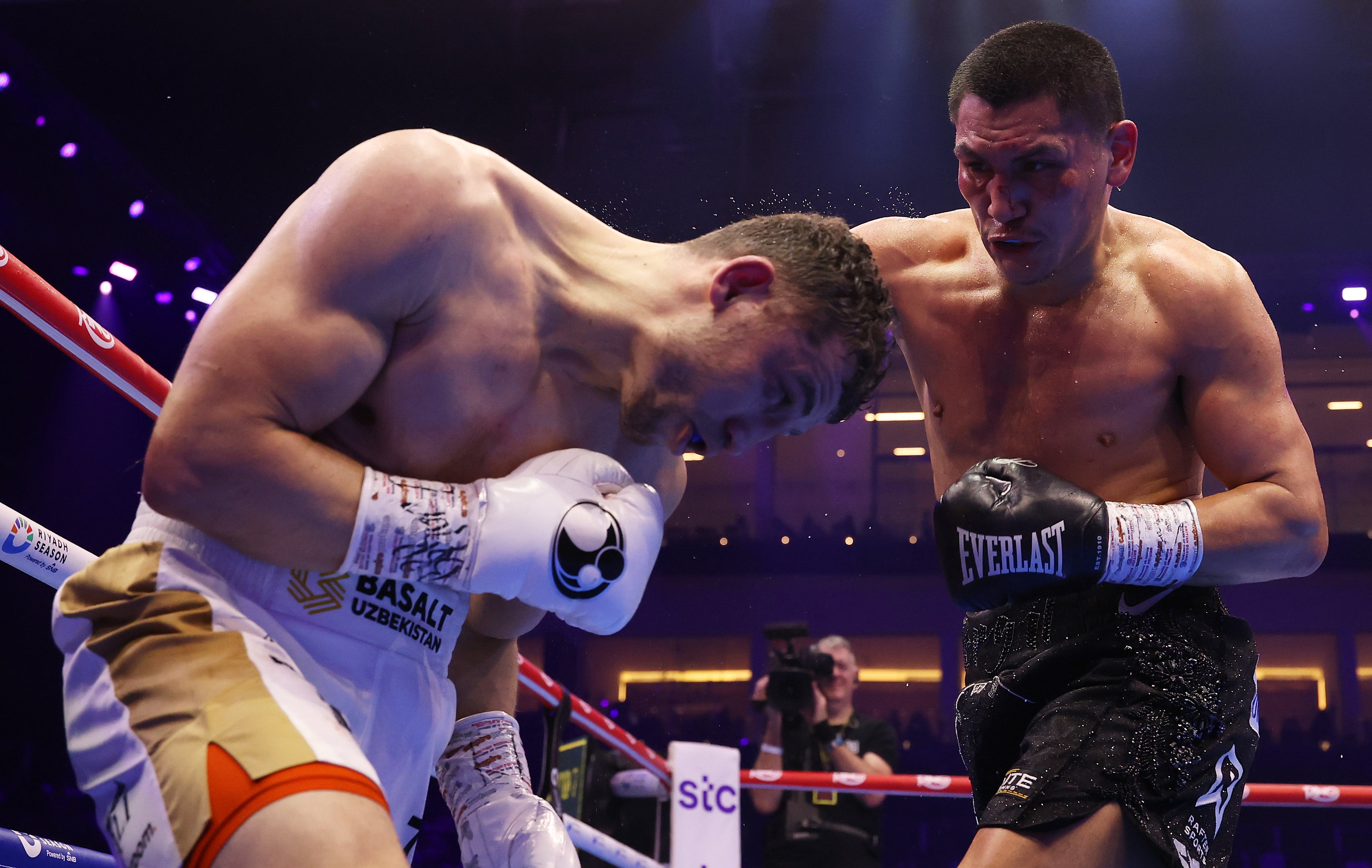 Vergil Ortiz Jr. vs Israil Madrimov