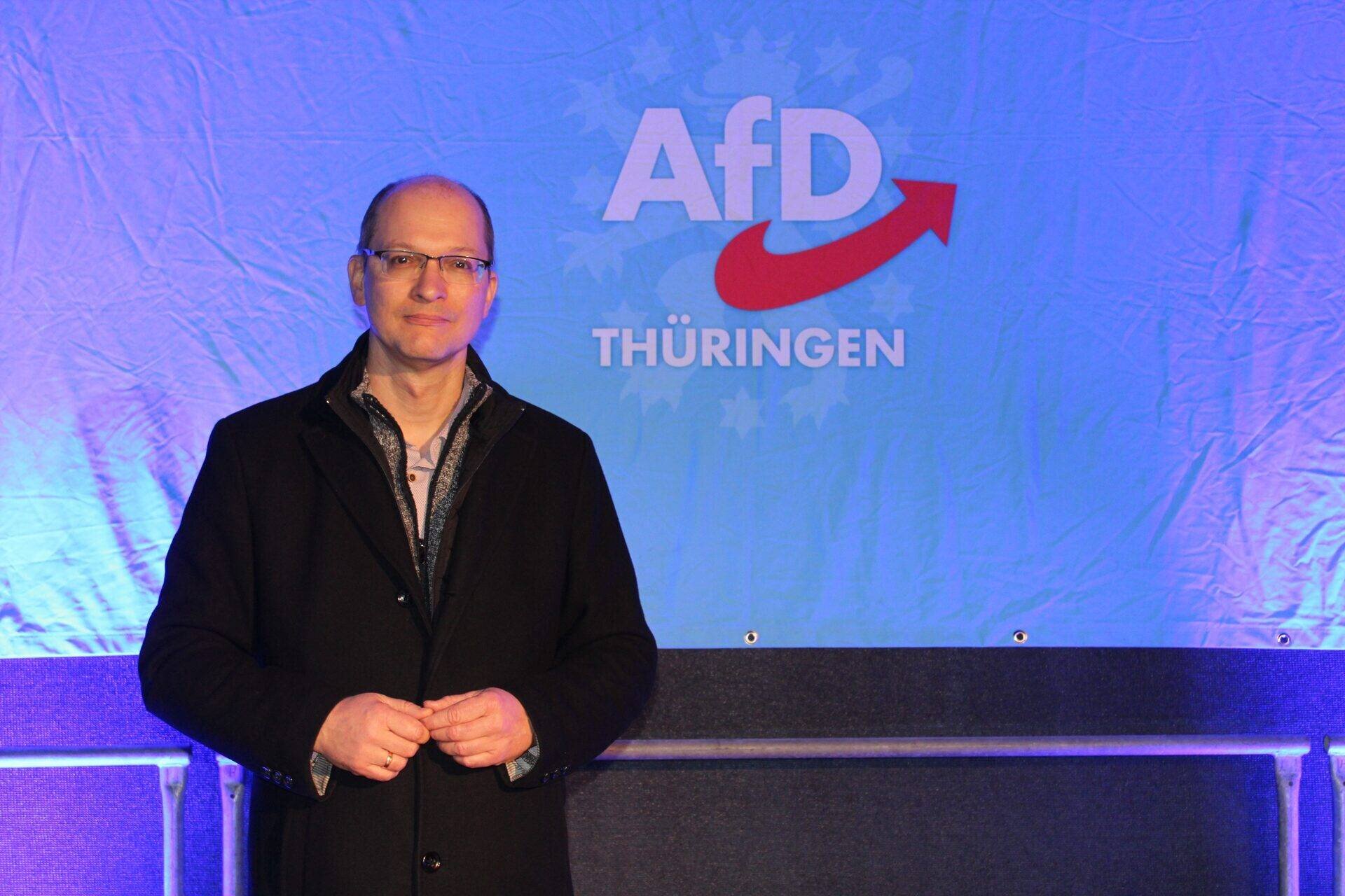 Stefan Möller, membre du parlement de Thuringe pour l'AfD, exprimant sa gratitude envers l'administration Trump