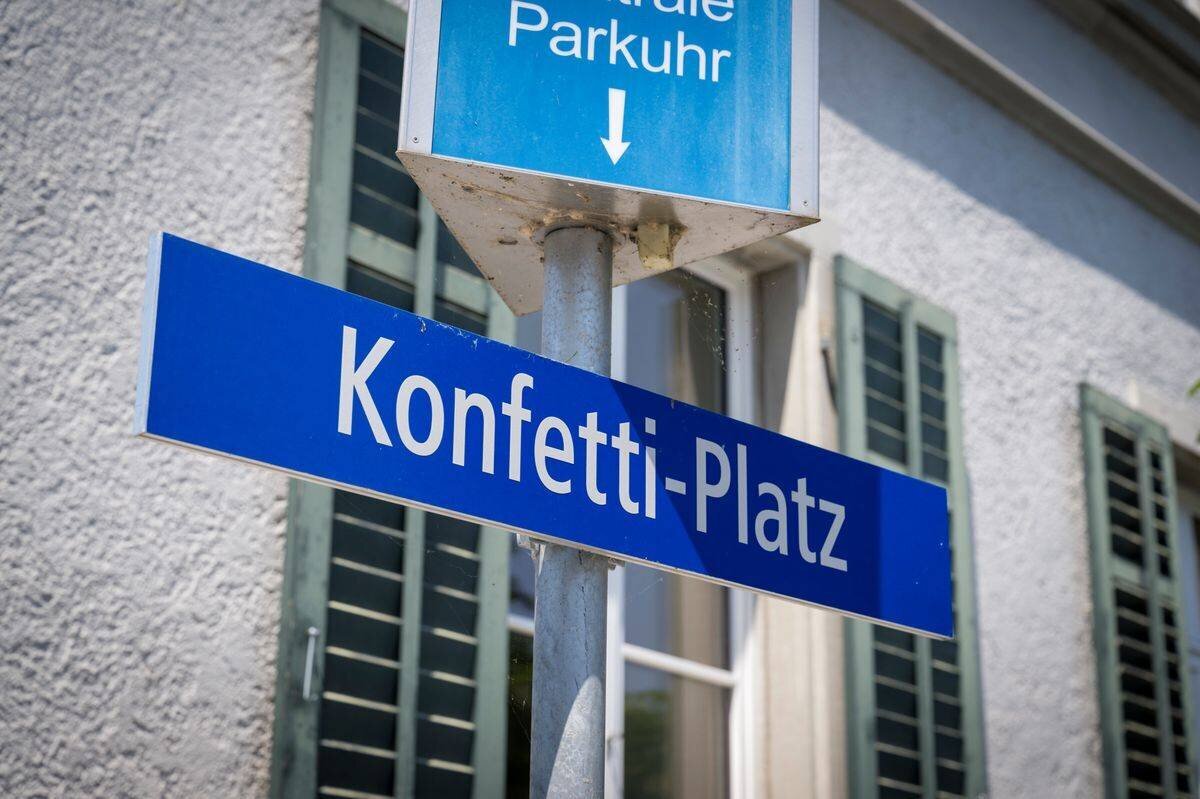 Panneau indiquant le Konfetti-Platz à Wädenswil