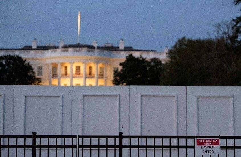 Trump et Starmer discutent de l'envoi de troupes de maintien de la paix en Ukraine