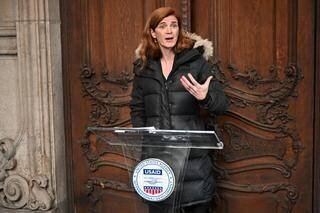 Samantha Power lors d’une conférence de presse à Budapest, Hongrie, le 10 février 2023.