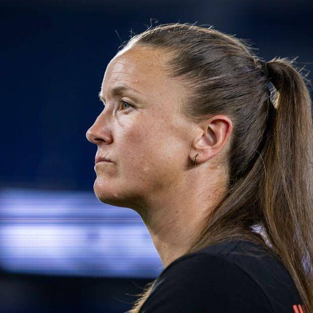 Casey Stoney looks on while in charge of San Diego Wave