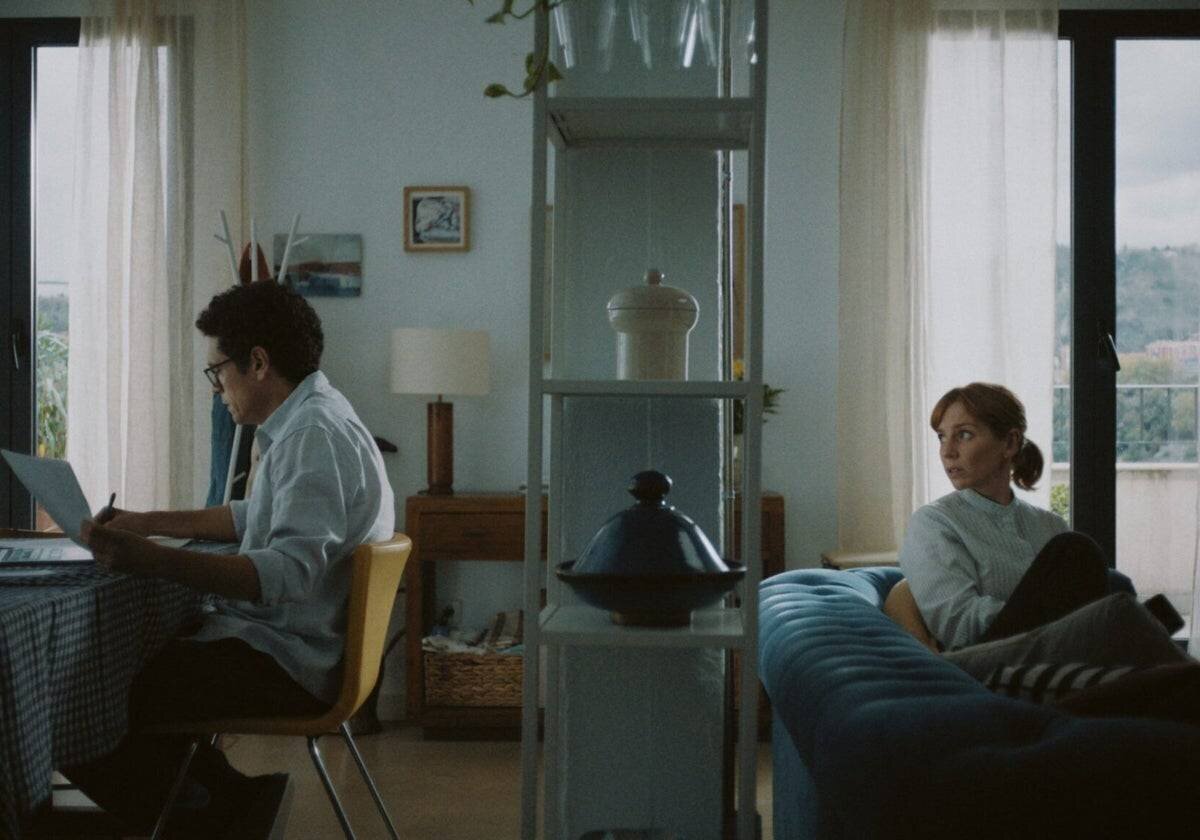 Pablo Molinero et María Vázquez dans 'Nous'