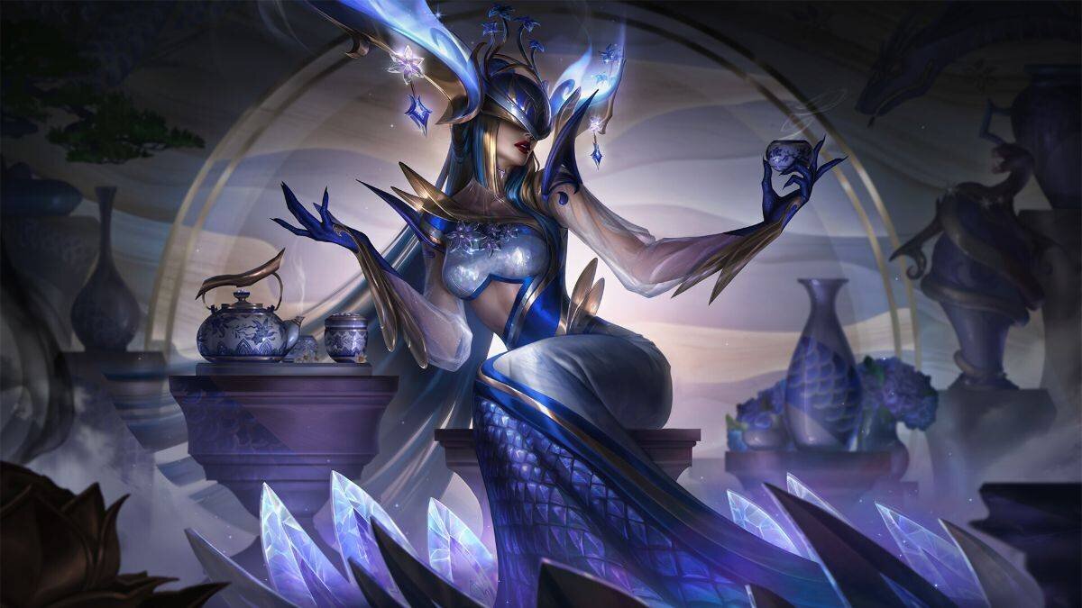 Lissandra en robe de haute couture dans l'art de splash du skin Prestige Porcelain.