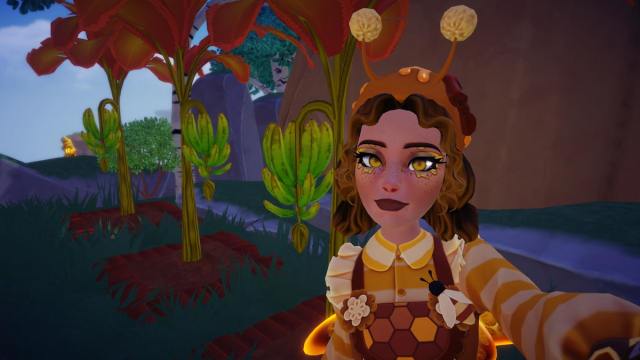 Prendre une photo avec les arbres à bananes dans Disney Dreamlight Valley.