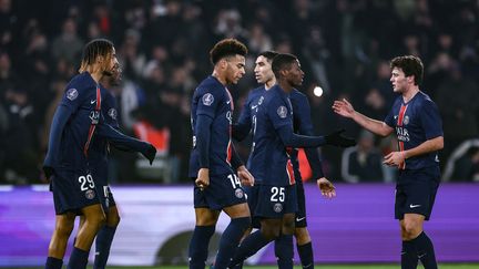 Les joueurs du Paris Saint-Germain lors du match de Ligue 1 contre Lille au Parc des Princes, le 1er mars 2025. Photo d'illustration. (FRANCK FIFE / AFP)