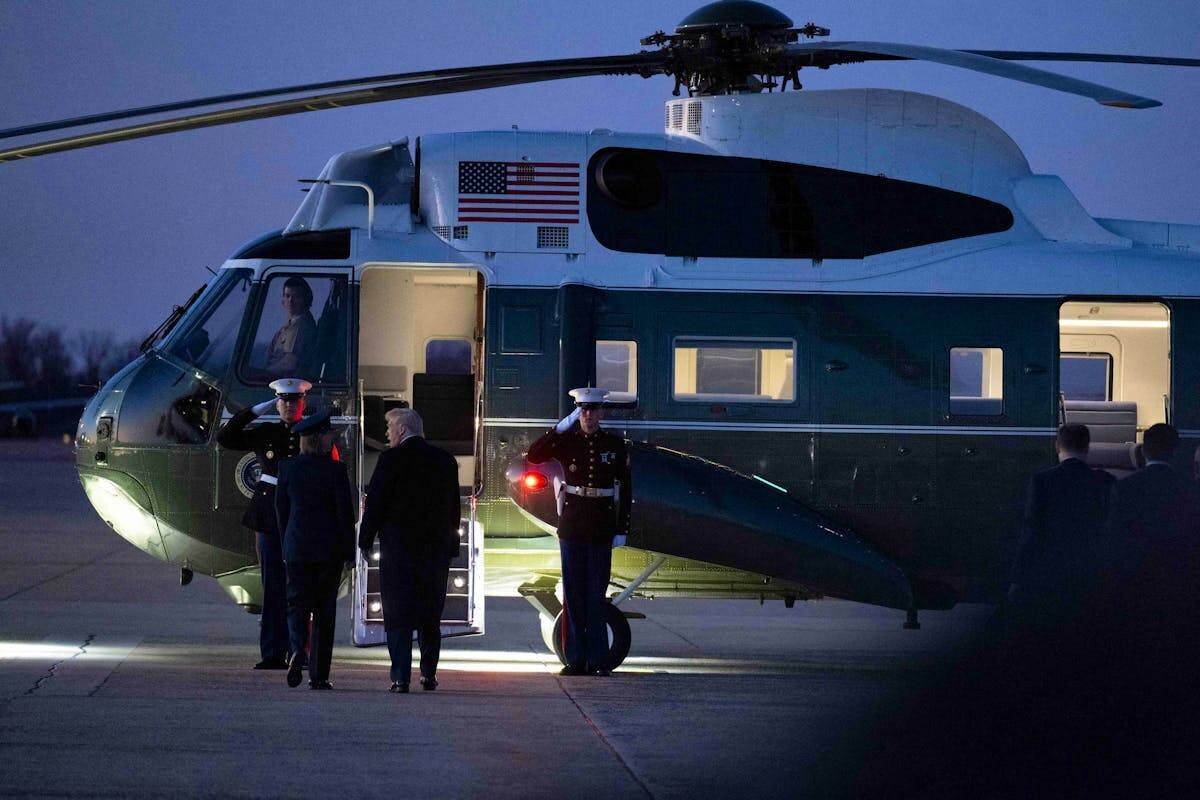 Präsident Trump auf dem Weg von Florida zurück nach Washington. (9. März 2025)