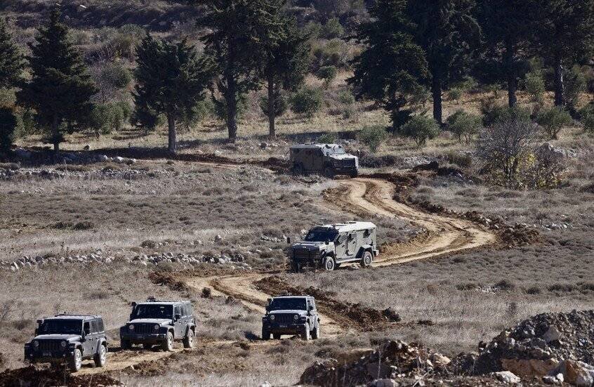 Rencontre entre forces israéliennes et notables locaux