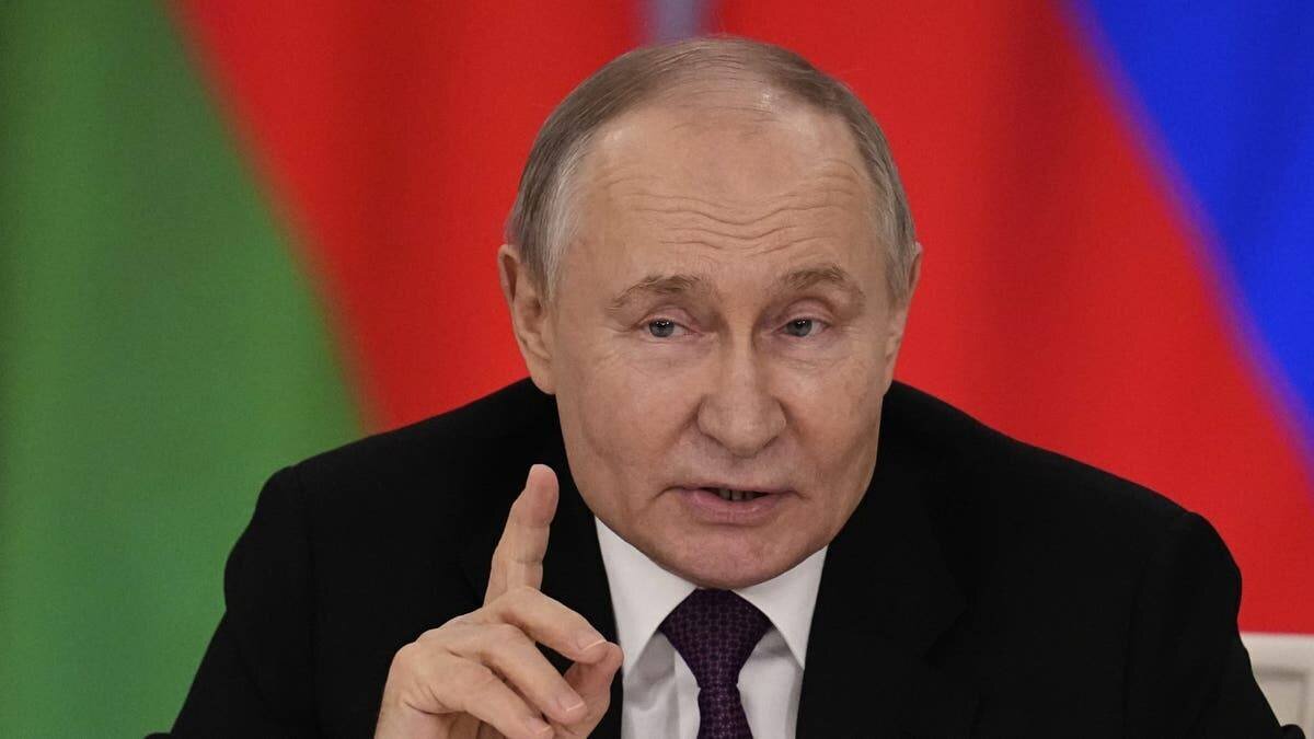 Poutine lors d'une conférence de presse