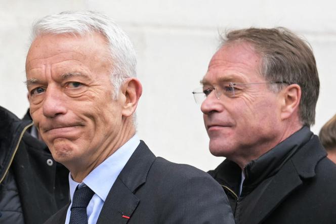 Le président du Medef, Patrick Martin, et François Asselin, président de la CPME, avant une réunion avec le premier ministre et les syndicats, au ministère du travail, à Paris, le 17 janvier 2025.