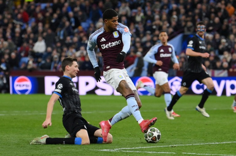 Marcus Rashford en action avec Aston Villa