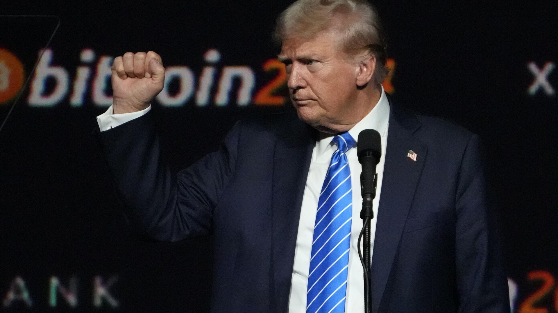 Trump et Poutine lors des négociations