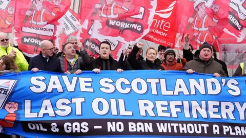 Manifestation pour sauver la raffinerie de Grangemouth