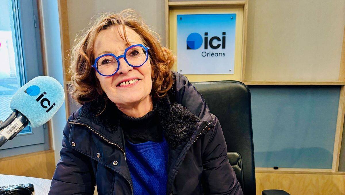 La comédienne Elisabeth Cazenave de la compagnie des Elles et des Ils pour leur création 'Les Vamps à Lourdes'