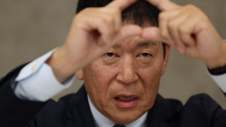 Morinari Watanabe, président de la fédération internationale de gymnastique, le 25 septembre 2024 à Tokyo (Japon). (HIROTO SEKIGUCHI / AFP)