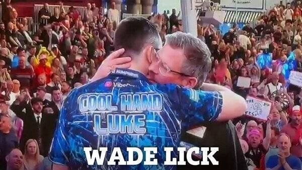 Luke Humphries et James Wade
