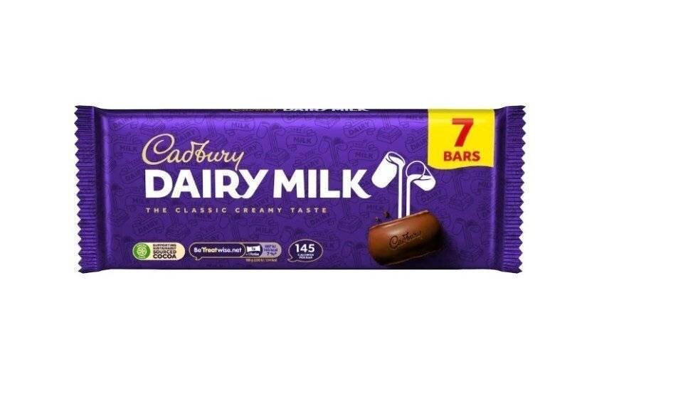 Pack de chocolat Cadbury Dairy Milk de 7 barres.