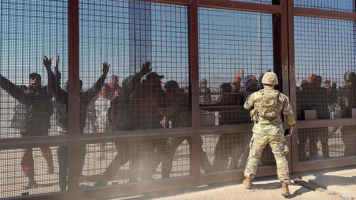 Migrants à la frontière d'El Paso