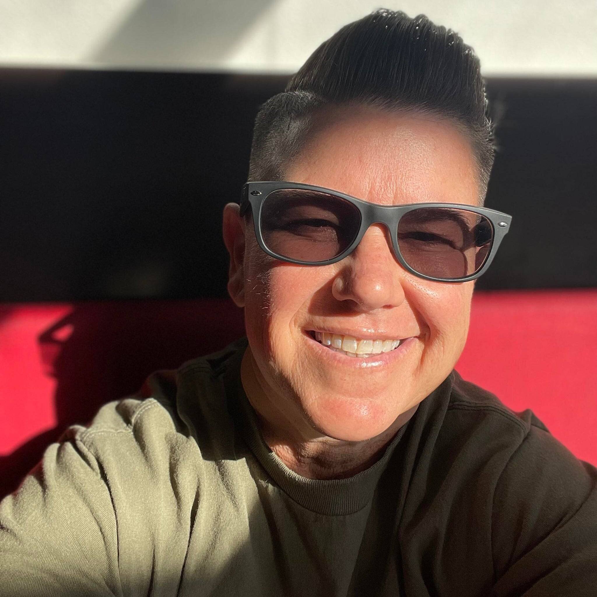 Rebecca Marodi, 49 ans, a été retrouvée avec plusieurs coups de couteau dans sa résidence.