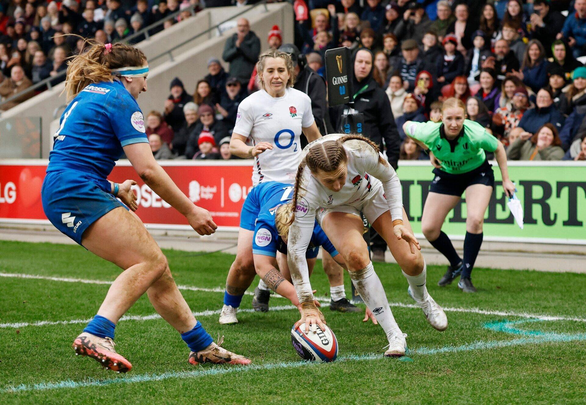 L'Angleterre a marqué six essais contre l'Italie