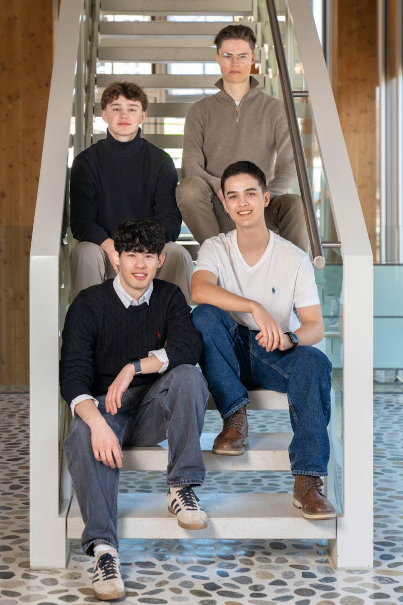 Les jeunes entrepreneurs ont de grands projets pour l'avenir.