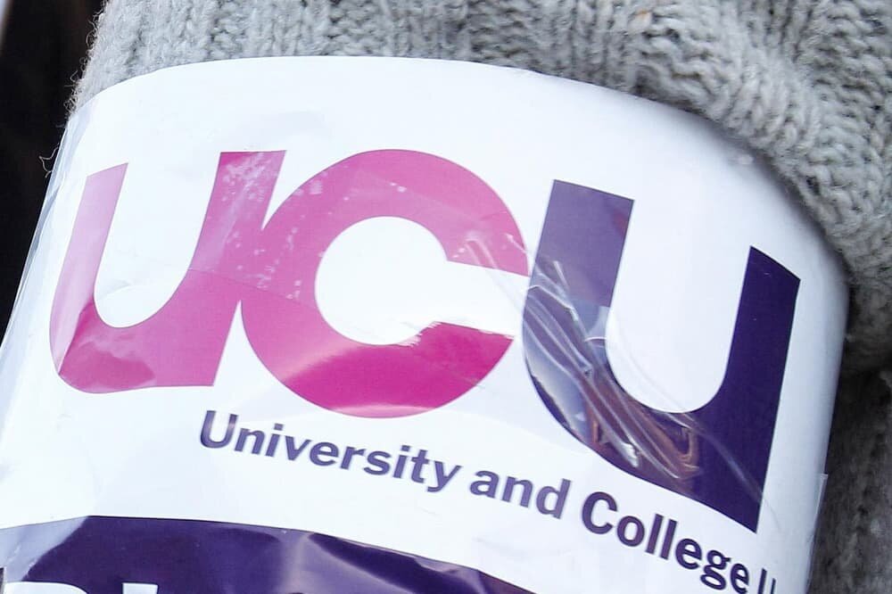 Autocollants sur le campus