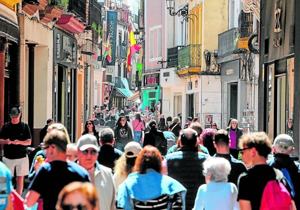 La rue Sierpes de Séville