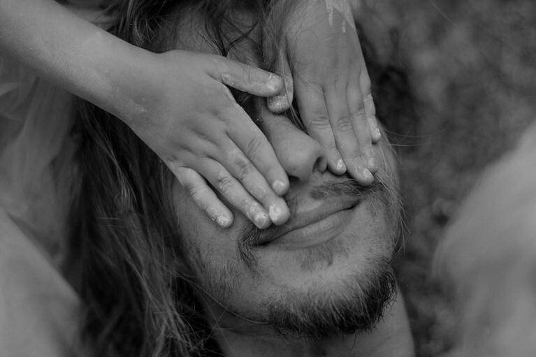 Eifersucht: Comment la jalousie subtile affecte les familles